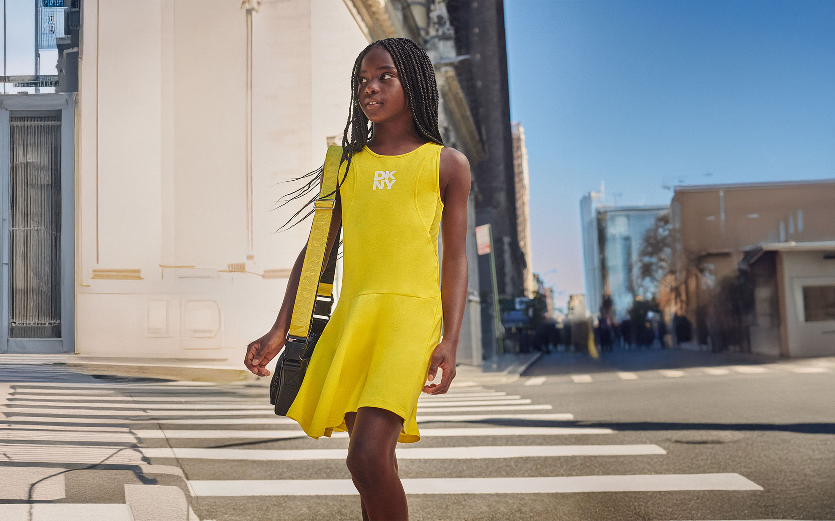 roupa e acess&oacute;rios da marca DKNY