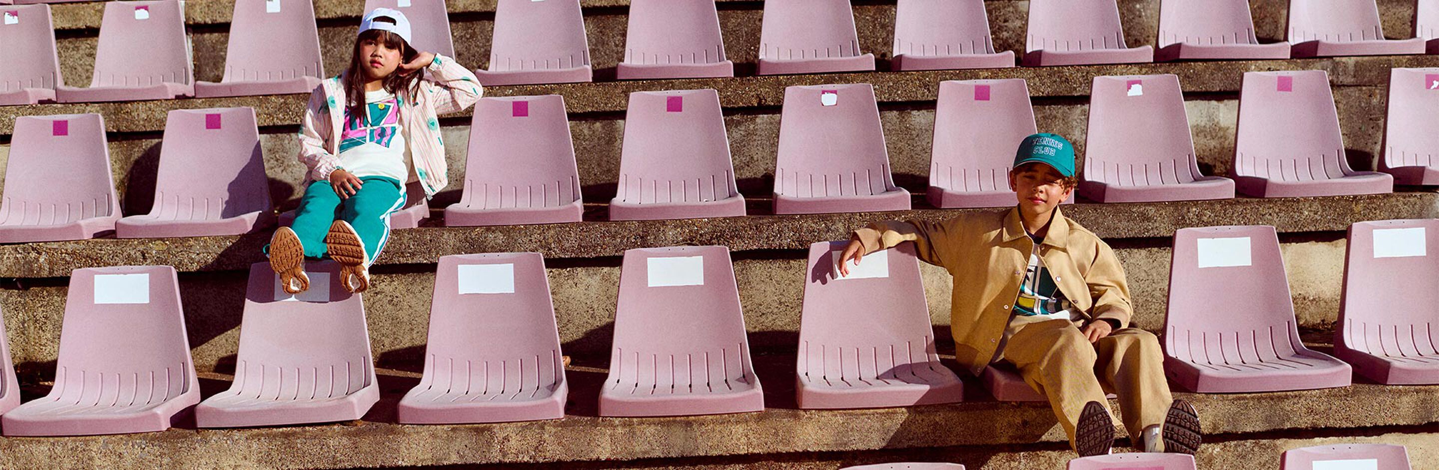 Kids Around marca de ropa colorida para ni&ntilde;os.