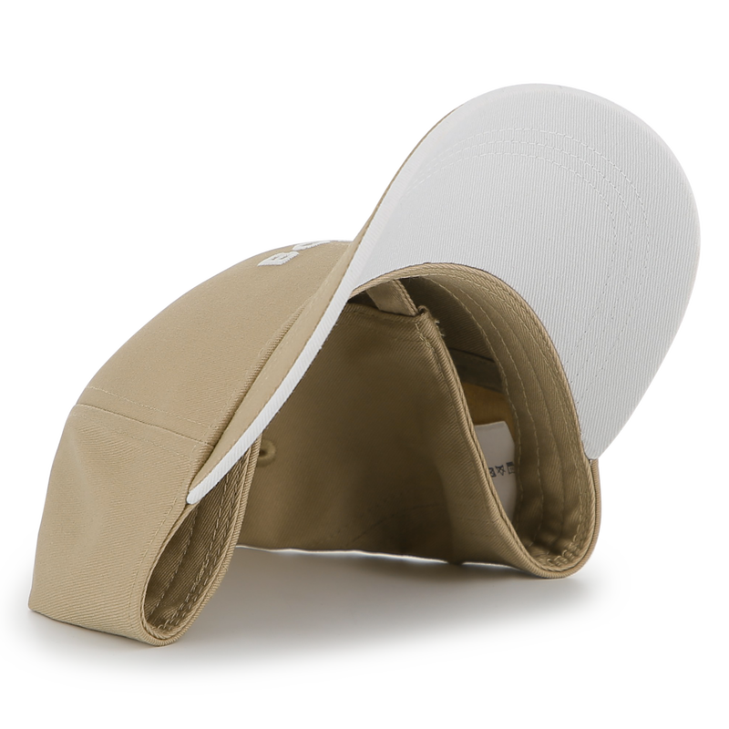 GORRA CON CIERRE AJUSTABLE BOSS 
                        NI&Ntilde;O