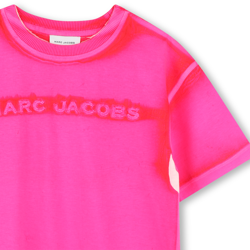 Camiseta de algod&oacute;n bordada MARC JACOBS 
                        UNISEXO