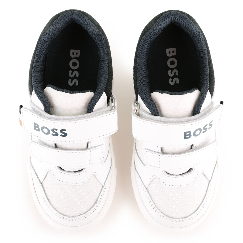 ZAPATILLAS CON RAYAS DE VELCRO BOSS 
                        NI&Ntilde;O