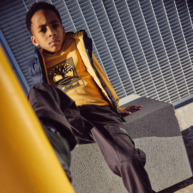 SUDADERA CON CAPUCHA TIMBERLAND 
                        NIÑO