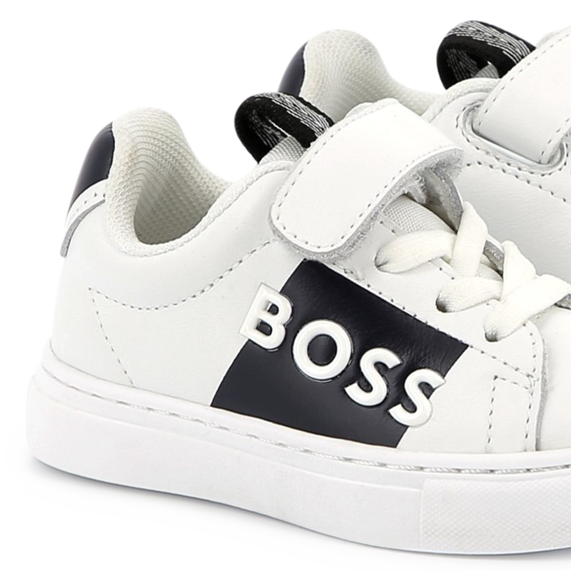 Deportivas de piel y cordones BOSS 
                        NI&Ntilde;O