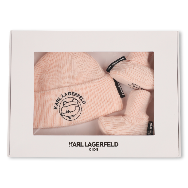 Conjunto de gorro y zapatillas. KARL LAGERFELD KIDS 
                        NI&Ntilde;A