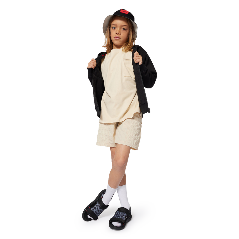 Gorro reversible bimaterial HUGO 
                        NI&Ntilde;O