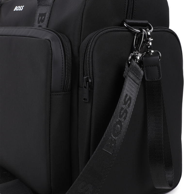 BOLSA DE PA&Ntilde;ALES BOSS 
                        UNISEXO