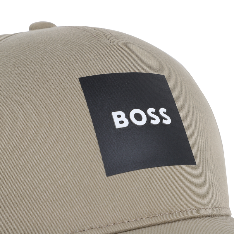 GORRA CON CIERRE AJUSTABLE BOSS 
                        NI&Ntilde;O