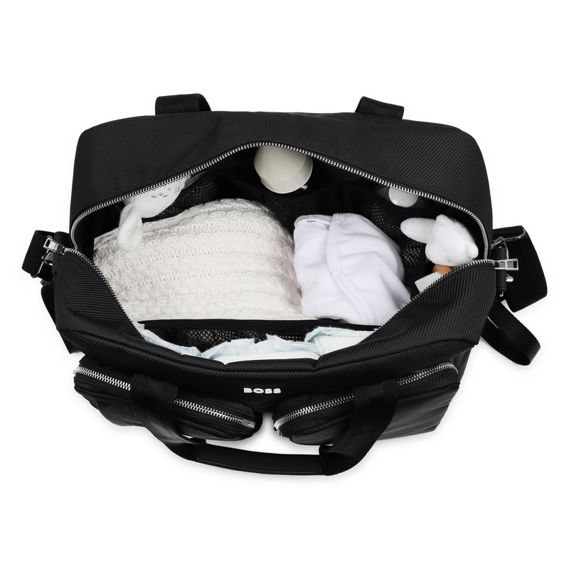 Bolso cambiador con cremallera BOSS 
                        UNISEXO