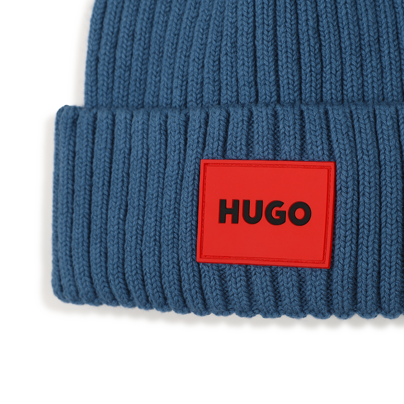 Gorro de punto HUGO 
                        UNISEXO