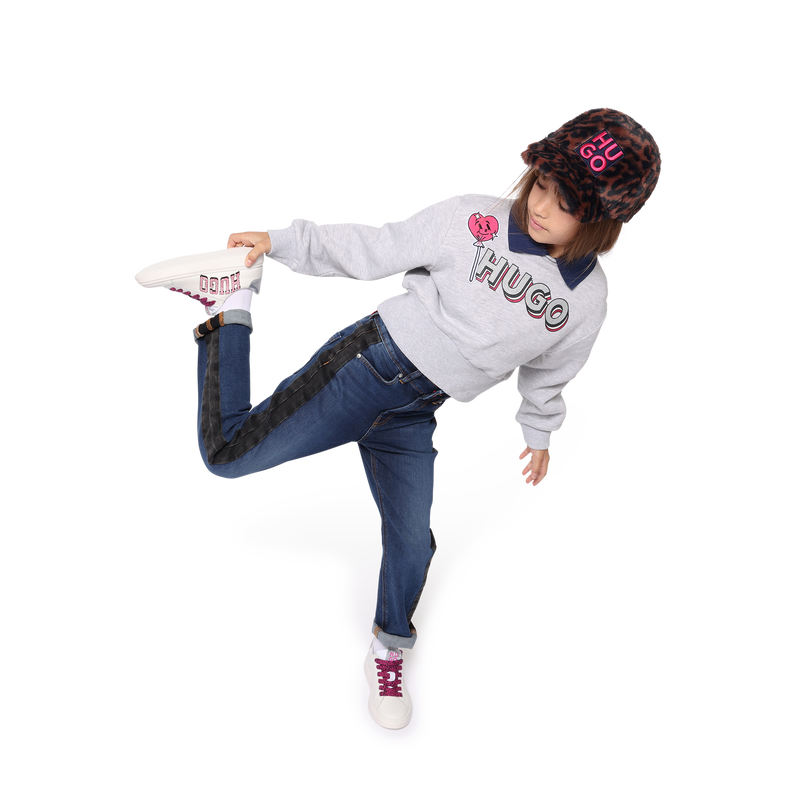 Pantal&oacute;n vaquero con apliques HUGO 
                        NI&Ntilde;A