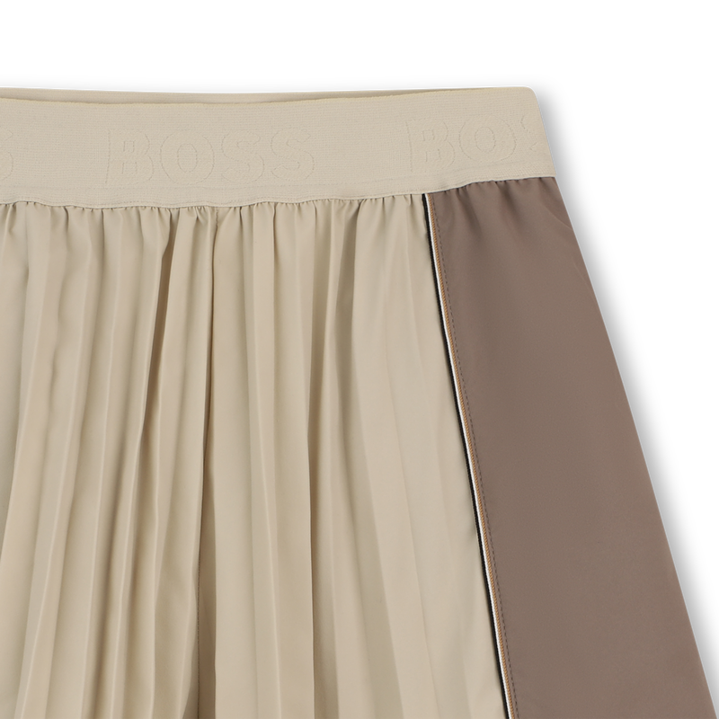 Pantal&oacute;n corto BOSS 
                        NI&Ntilde;A