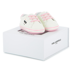 Zapatillas de cuero sint&eacute;tico KARL LAGERFELD KIDS 
                    NI&Ntilde;A