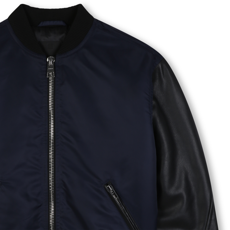 Chaqueta bicolor GIVENCHY 
                        NI&Ntilde;O