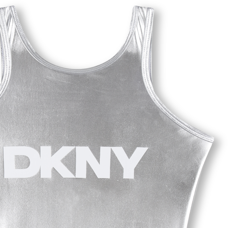 Traje de ba&ntilde;o de 1 pieza DKNY 
                        NI&Ntilde;A