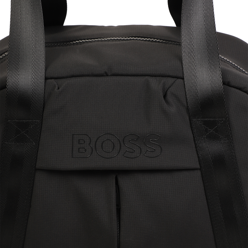 Bolso cambiador y accesorios BOSS 
                        UNISEXO