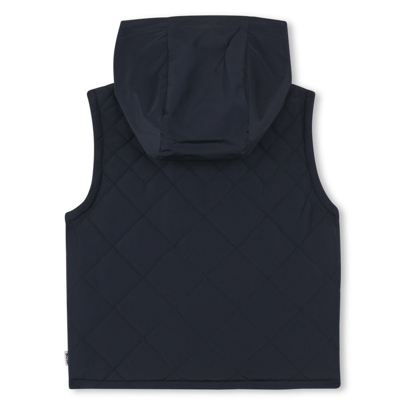 PLUM&Iacute;FERO SIN MANGAS CON CAPUCHA BOSS 
                        NI&Ntilde;O