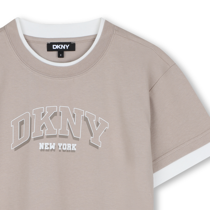 Camiseta de mangas cortas DKNY 
                        NI&Ntilde;O