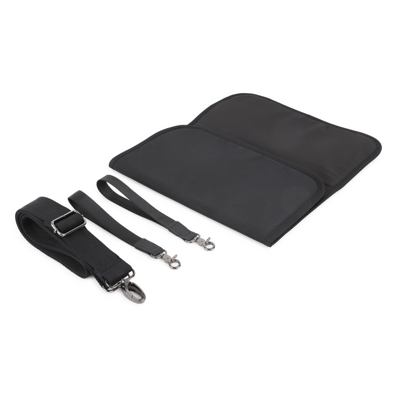 Bolso cambiador con cremallera BOSS 
                        UNISEXO