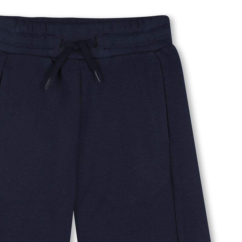 CONJUNTO CAMISETA + BERMUDAS BOSS 
                        NI&Ntilde;O