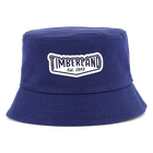Gorro reversible con el logo TIMBERLAND 
                    NI&Ntilde;O