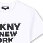 Camiseta de manga corta DKNY 
                    UNISEXO