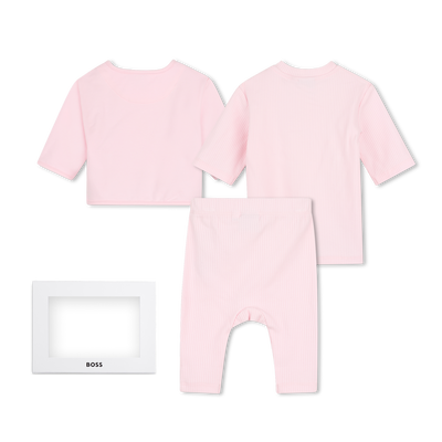 Conjunto de pantal&oacute;n, c&aacute;rdigan y camiseta BOSS NI&Ntilde;A