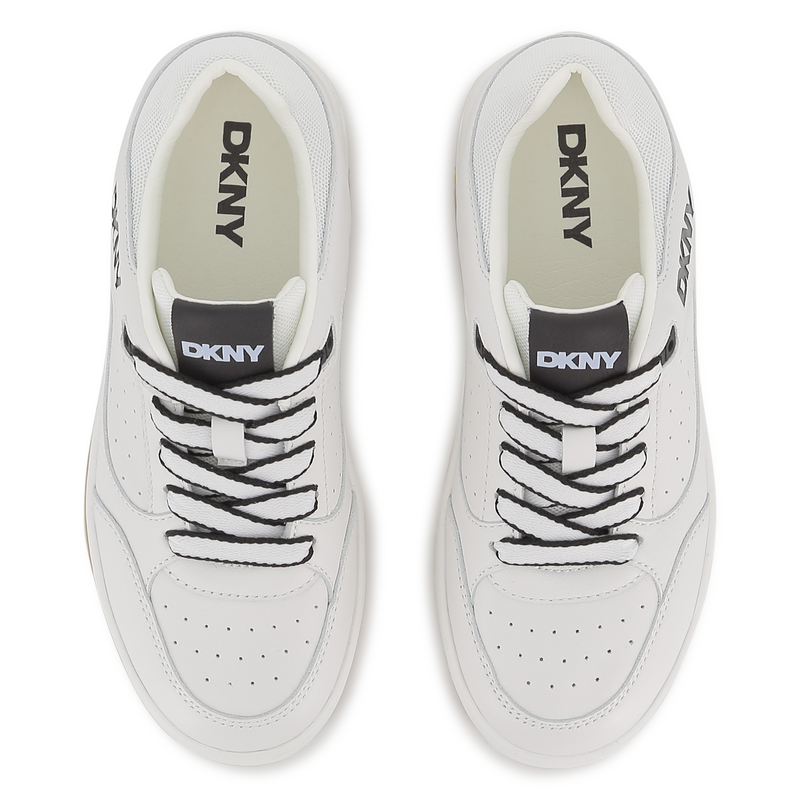 ZAPATILLAS CON CORDONES DKNY 
                        NI&Ntilde;O