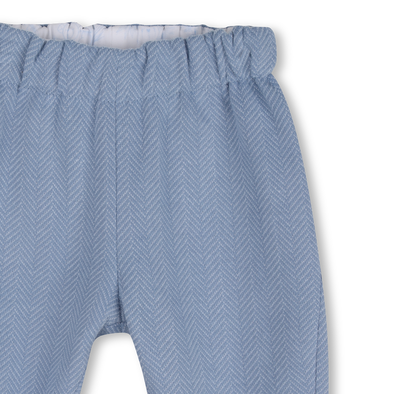 Conjunto de pantal&oacute;n, c&aacute;rdigan y camiseta GIVENCHY 
                        NI&Ntilde;O