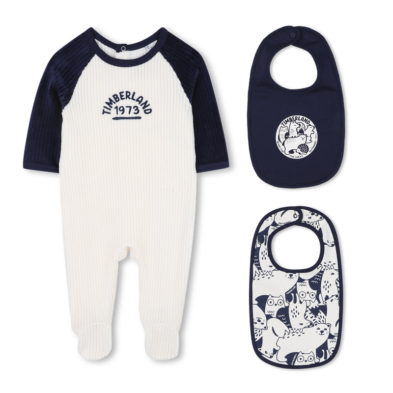 Pijama estampado y dos baberos TIMBERLAND 
                        NI&Ntilde;O