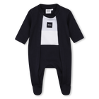 Conjunto de pijama, gorro y babero. BOSS 
                    NI&Ntilde;O