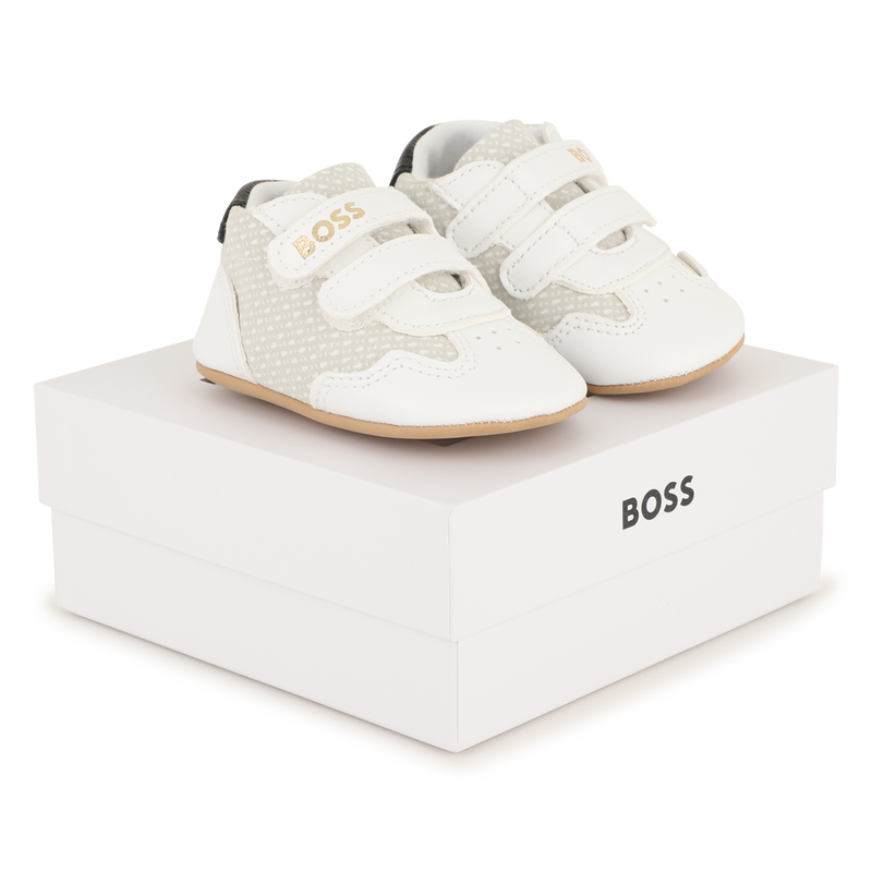 ZAPATILLAS DE PIEL DE OVEJA BOSS 
                        NI&Ntilde;O