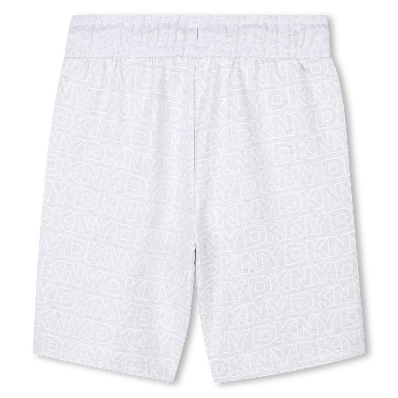 Conjunto camiseta y bermudas DKNY 
                        NI&Ntilde;O