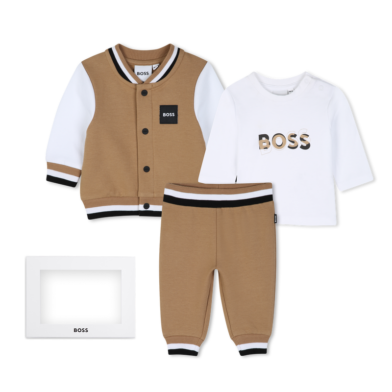 Conjunto de pantal&oacute;n, c&aacute;rdigan y camiseta BOSS 
                        NI&Ntilde;O