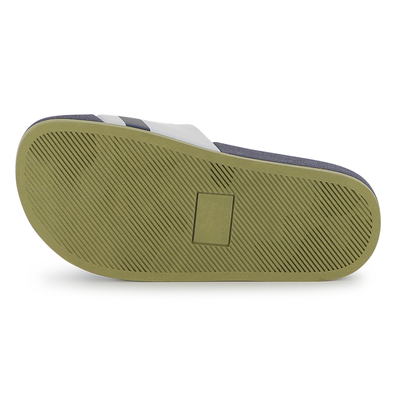 Chanclas ligeras BOSS 
                        NI&Ntilde;O