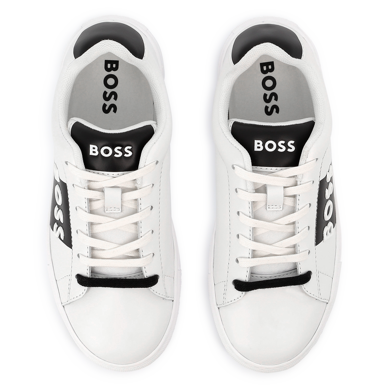 Zapatillas con cordones
