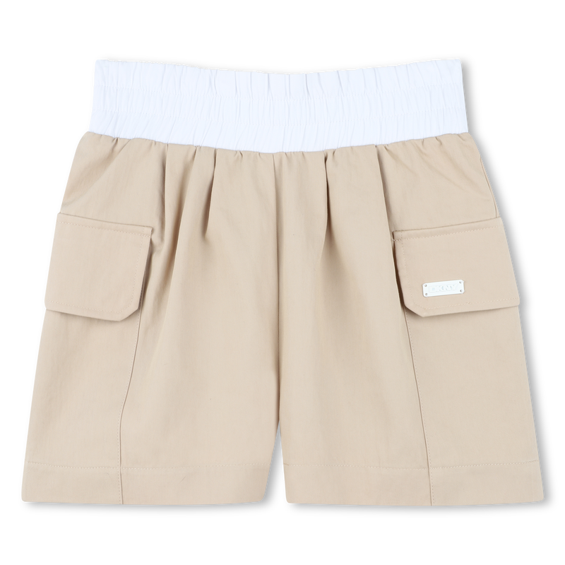 Pantal&oacute;n corto con bolsillos DKNY 
                        NI&Ntilde;A