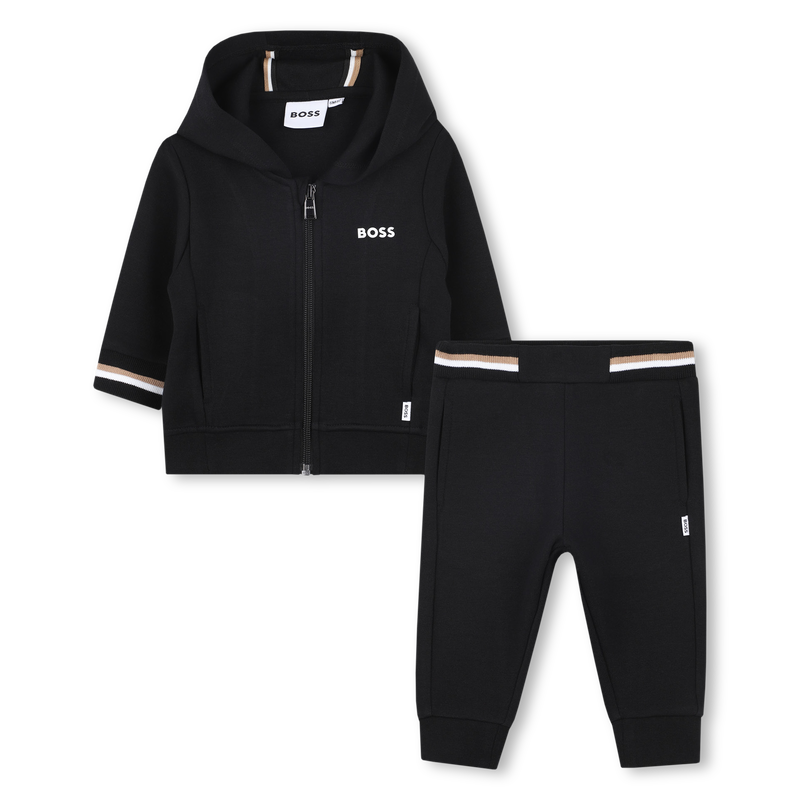 Conjunto chaqueta y pantal&oacute;n BOSS 
                        NI&Ntilde;O