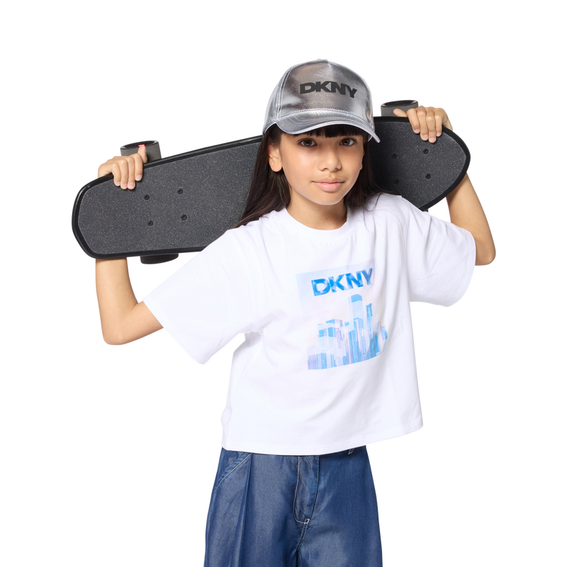 CAMISETA DE MANGA CORTA DKNY 
                        NI&Ntilde;A