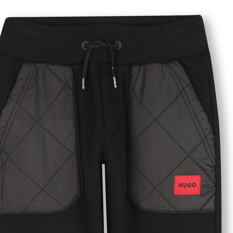 Mono HUGO 
                        NI&Ntilde;O