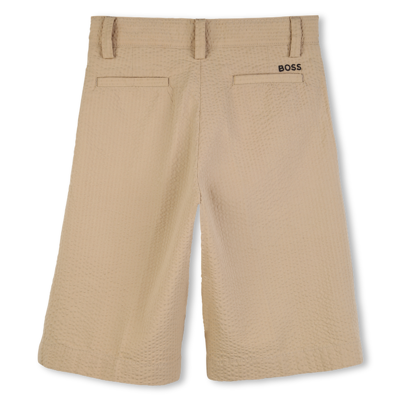 BERMUDAS EN TEJIDO LIGERO EN RELIEVE BOSS 
                        NI&Ntilde;O