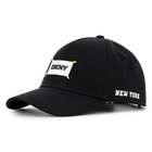 Gorra DKNY 
                    UNISEXO
