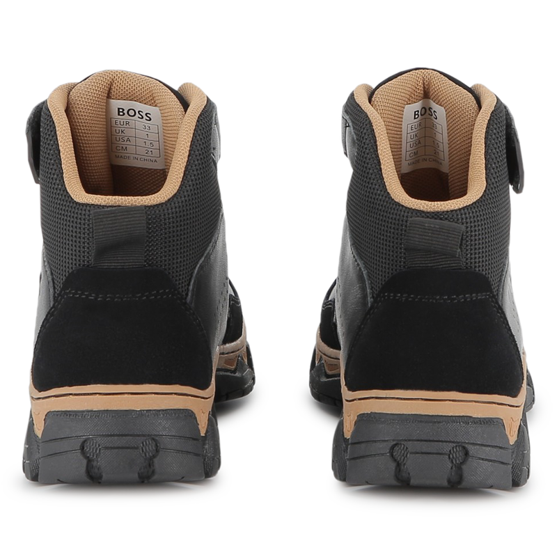 Bot&iacute;n de material mixto BOSS 
                        NI&Ntilde;O