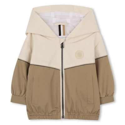 CORTAVIENTOS CON CAPUCHA BOSS NI&Ntilde;O