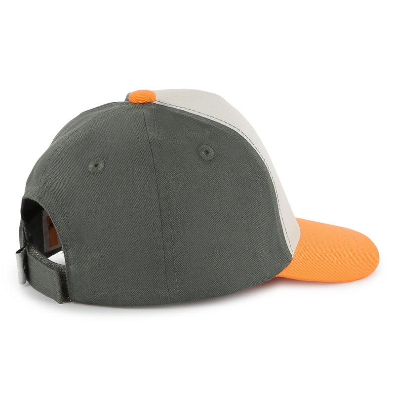 Gorra tricolor con velcro TIMBERLAND 
                        NI&Ntilde;O
