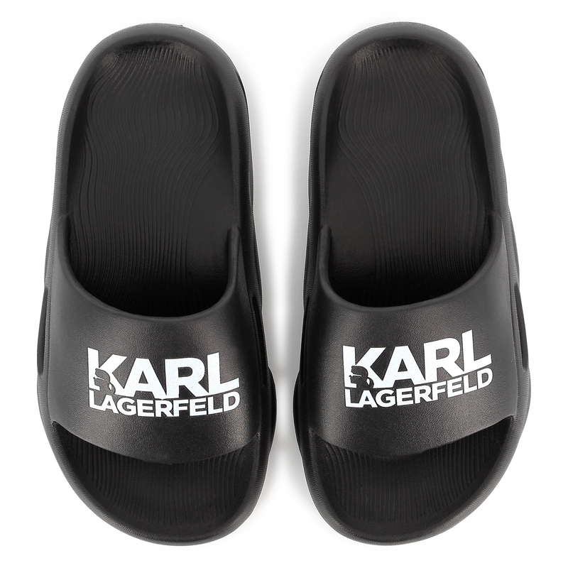Chanclas con la marca KARL LAGERFELD KIDS 
                        NI&Ntilde;O