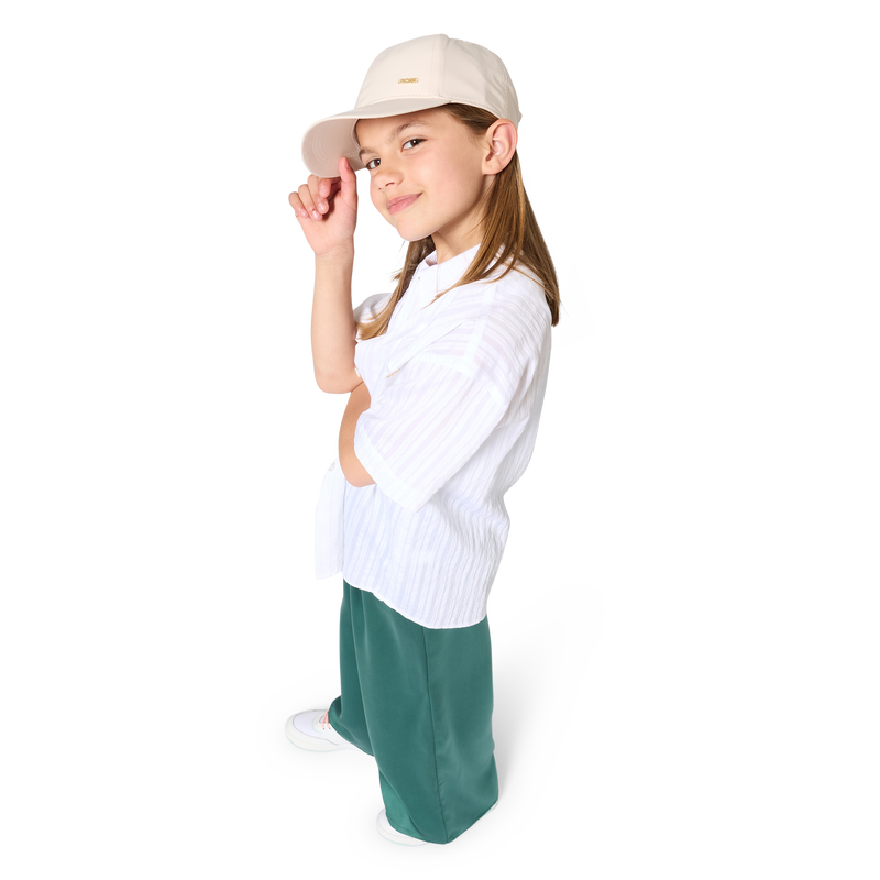 CAMISA LIGERA DE TELA EN RELIEVE BOSS 
                        NI&Ntilde;A