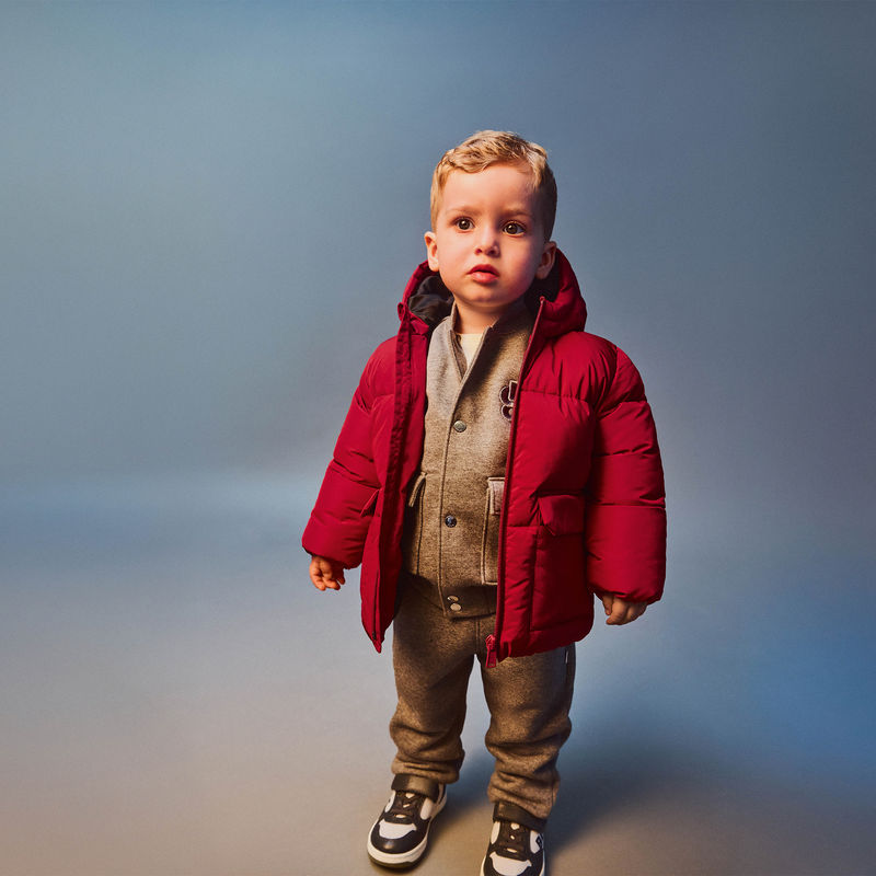 Conjunto de c&aacute;rdigan y pantalones BOSS 
                        NI&Ntilde;O