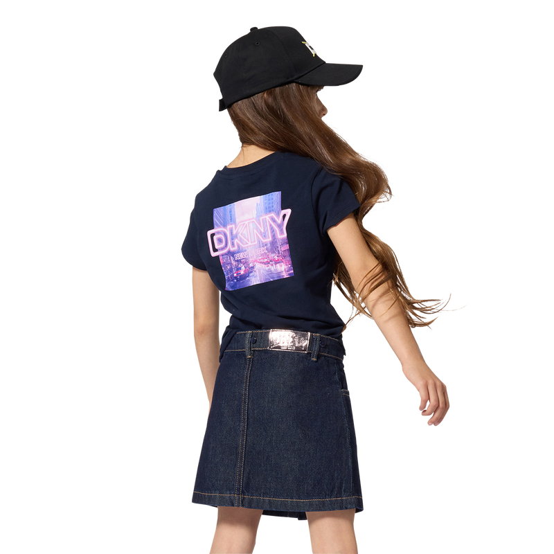 Camiseta de mangas cortas DKNY 
                        NI&Ntilde;A