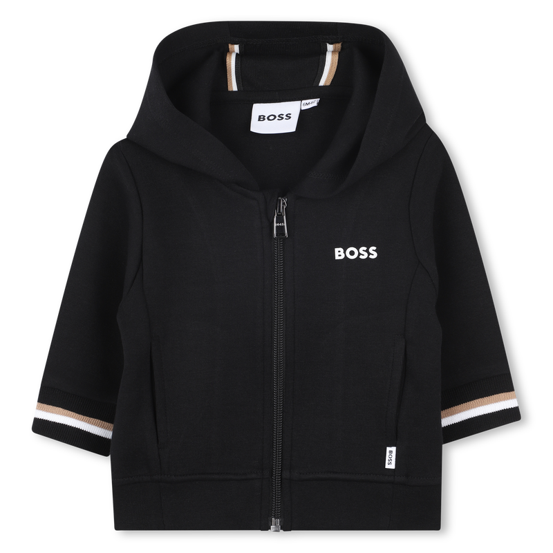 Conjunto chaqueta y pantal&oacute;n BOSS 
                        NI&Ntilde;O