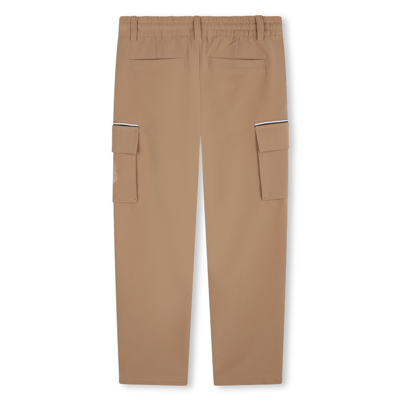 Pantal&oacute;n con bolsillos BOSS 
                        NI&Ntilde;O